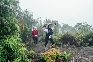 BIB: 
                            <button type="button" onclick="openModal(26271558)" class="btn btn-primary btn-sm float-right btn-popup" data-toggle="modal" data-target=".modal-high-quality">
                        <i class="fas fa-shopping-cart"></i> Add to Cart
                    </button>
                                            <button type="button" onclick="isThisMe(26271558, true)" class="btn btn-success btn-sm float-right btn-popup btn-isme hidden" data-toggle="tooltip" data-placement="bottom" title="นี่คือรูปของคุณใช่ไหม คลิกที่นี่เพื่อเอาเข้าอัลบั้ม">
                        <i class="fas fa-plus"></i> Add to album
                    </button>
                    <button type="button" onclick="isThisMe(26271558, false)" class="btn btn-warning btn-sm float-right btn-popup btn-isnotme hidden">
                        <i class="fas fa-ban"></i> Remove from album
                    </button>